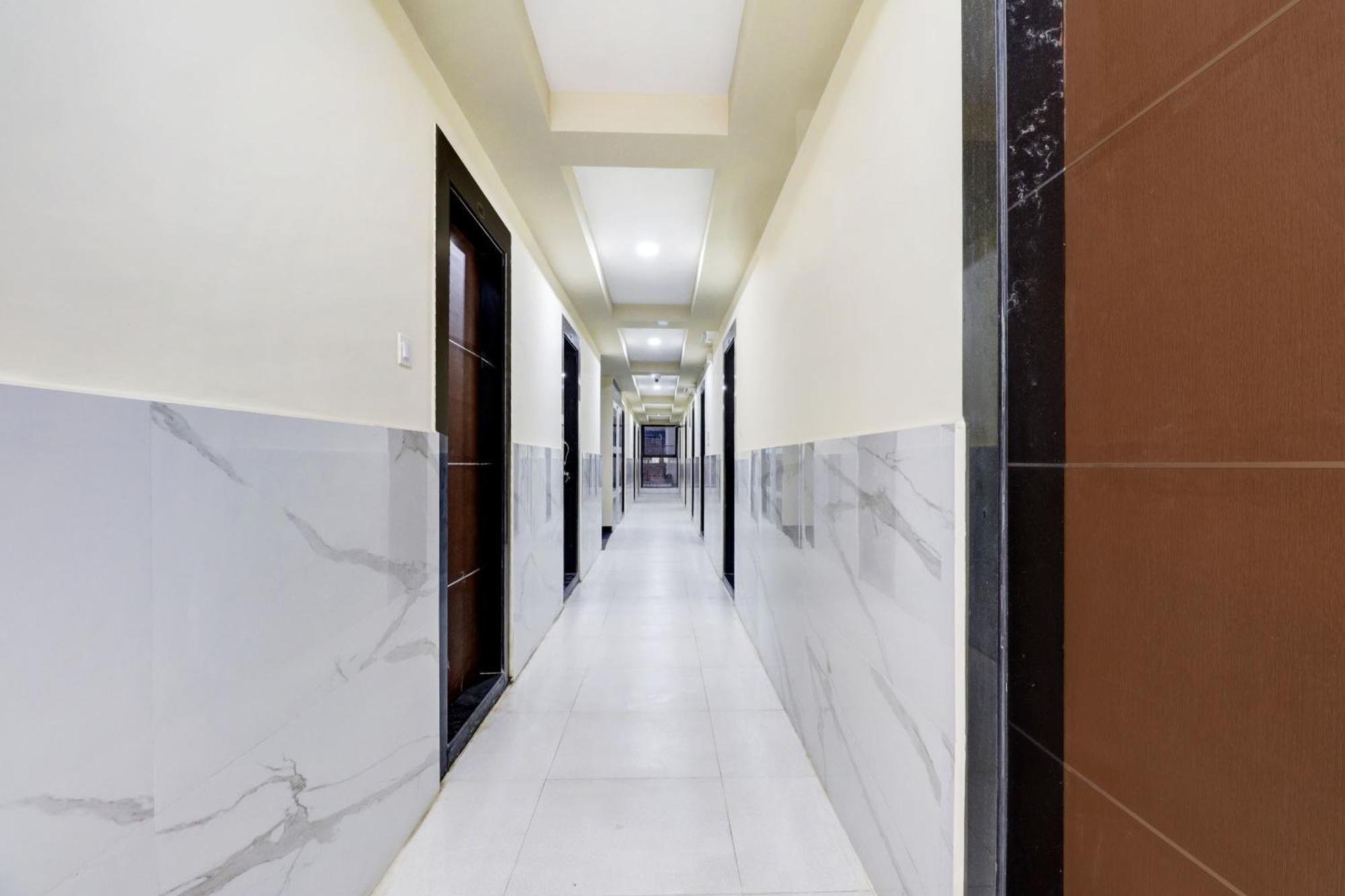 Super Hotel O Sri Harshitha Grand Near Zudio - Star Bazaar, Kundalhalli Gate Bangalore Exterior photo